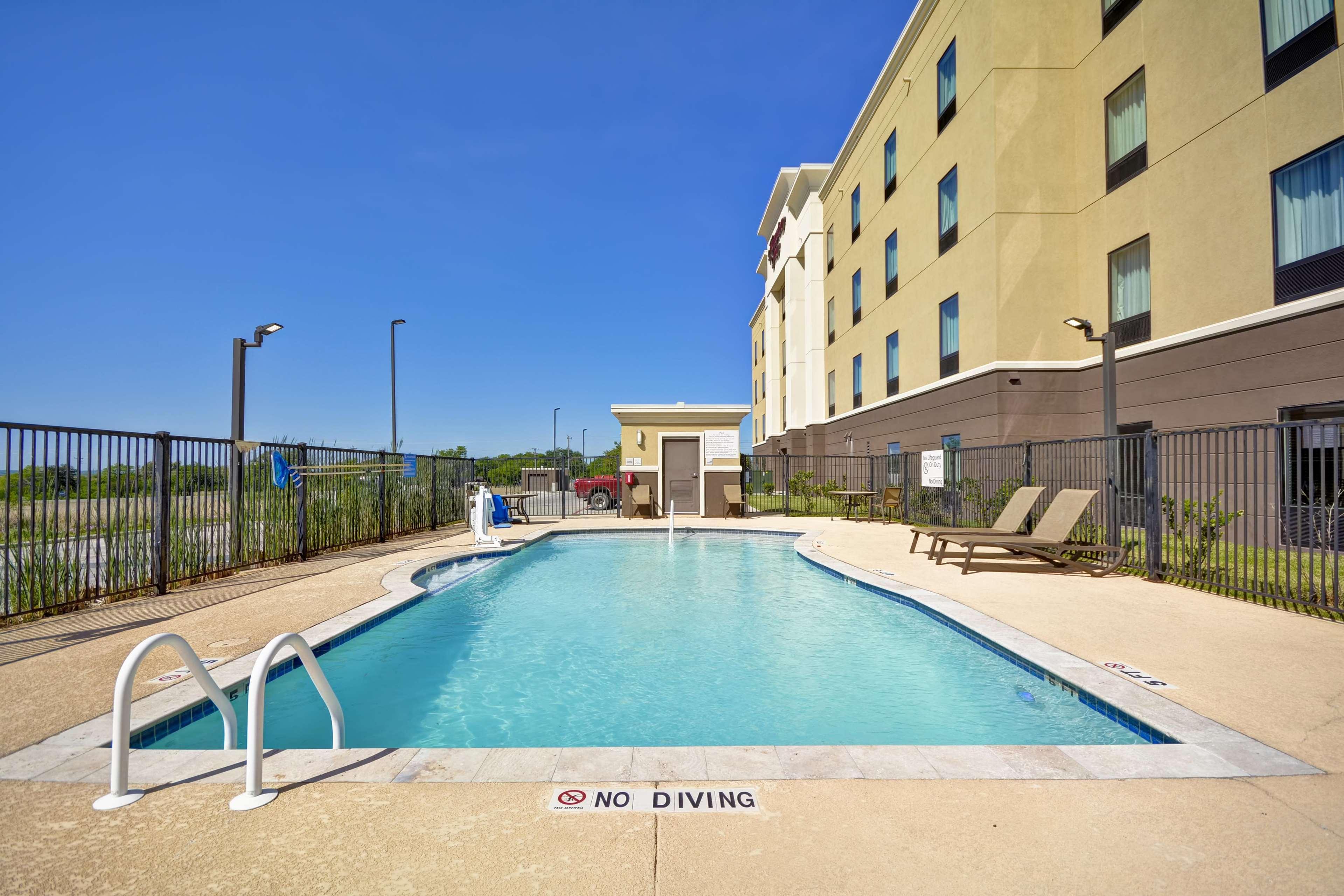 Hampton Inn Kenedy Exterior foto